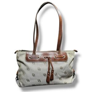 Dooney & Bourke Large Tassel Canvas Tote Bag Beige Brown Y2K — Read Description